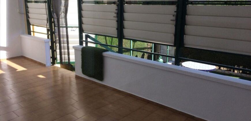 Adosado en Alquiler en Godella, Valencia