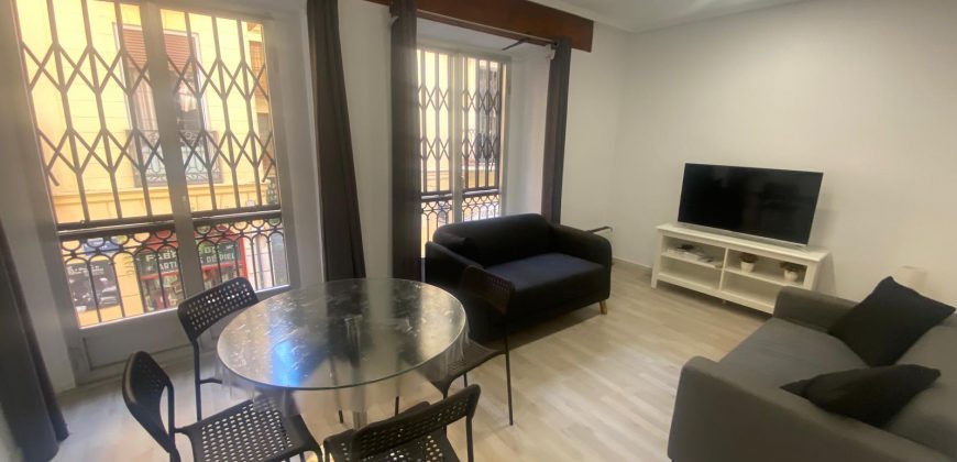 Apartment for rent in the historic center of Valencia