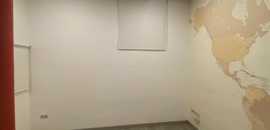 Local en alquiler en Calle Mantas, centro de Valencia