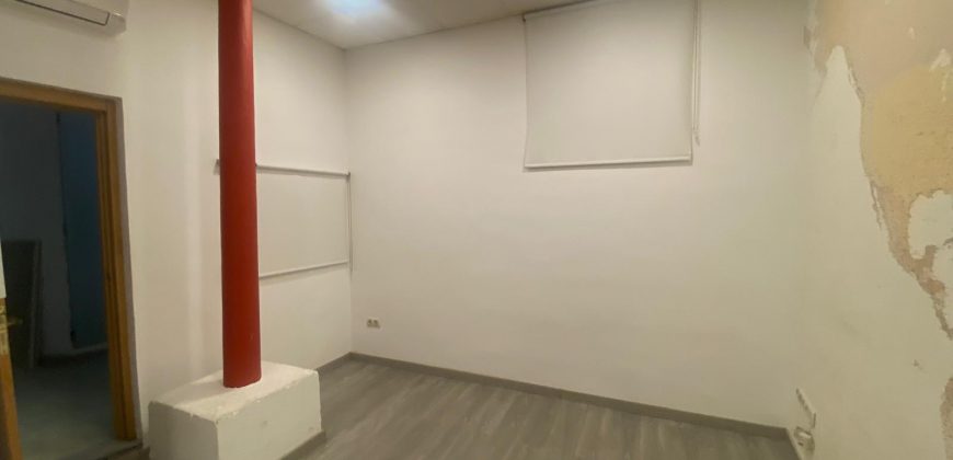 Local en lloguer en Carrer Mantes, centre de València