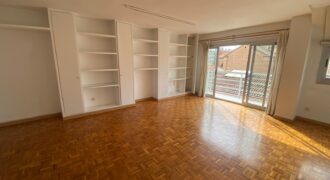 Piso en Alquiler en la Calle Jorge Juan, Valencia