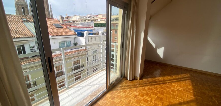 Piso en Alquiler en la Calle Jorge Juan, Valencia