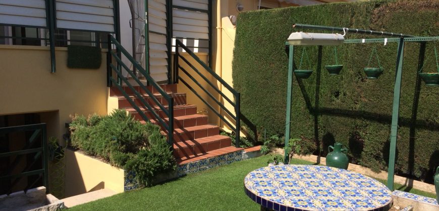 Adosado en Alquiler en Godella, Valencia