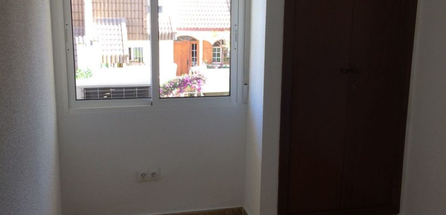 Townhouse for Rent in Godella, Valencia