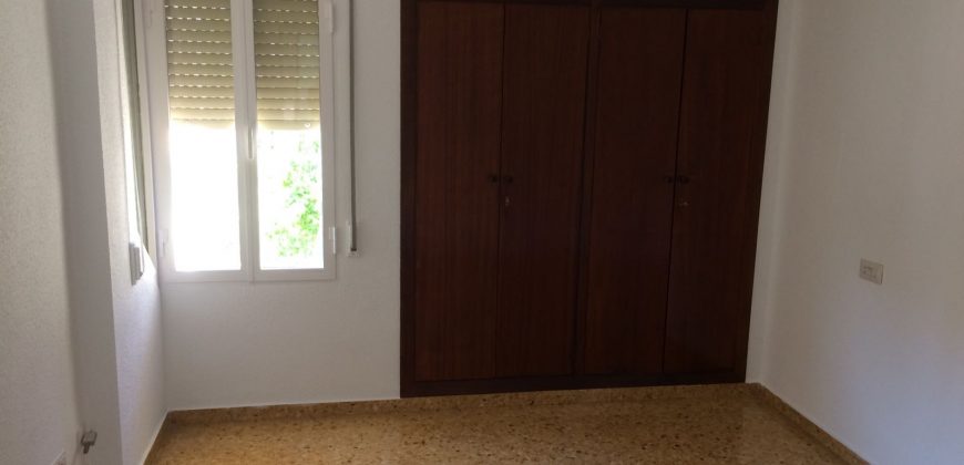 Adosado en Alquiler en Godella, Valencia