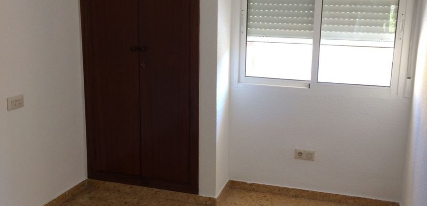 Adosado en Alquiler en Godella, Valencia