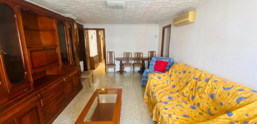 Apartment for rent on Luis Oliag Street, Valencia