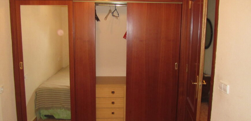 Piso en alquiler Calle Albacete