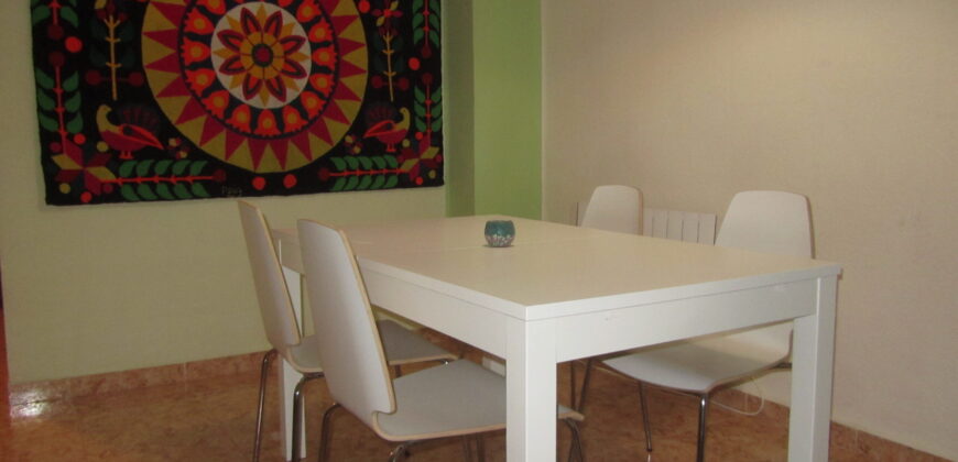 Piso en alquiler Calle Albacete