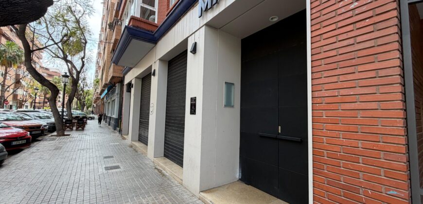 Local en venta en Calle de Antonio Suárez 23, València
