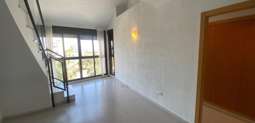 Dúplex en alquiler en Calle Dr. Lluch