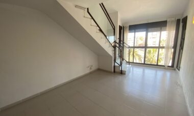 Dúplex en alquiler en Calle Dr. Lluch